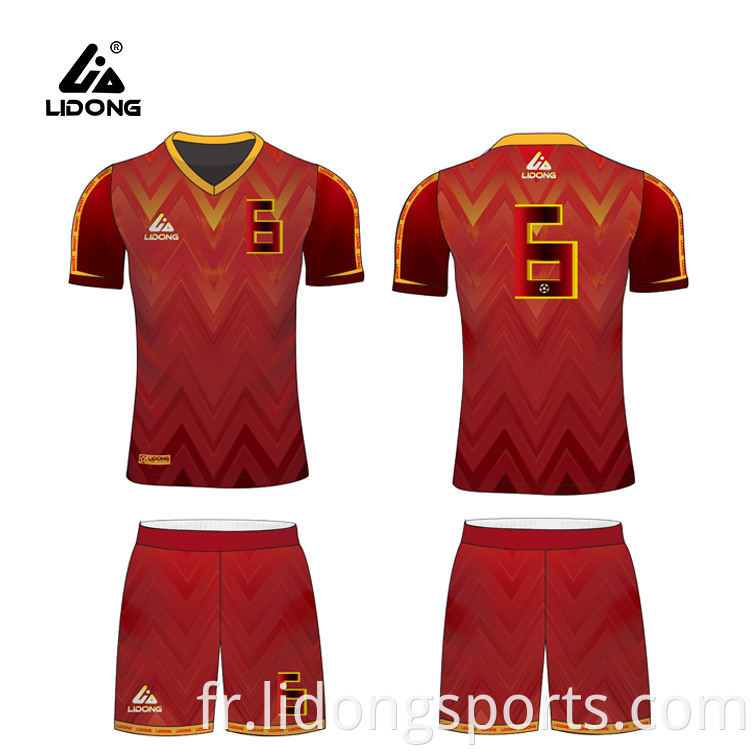 Super Septembre China Factory pas cher en gros équipe de football de football de football sur mesure Portez des uniformes de football